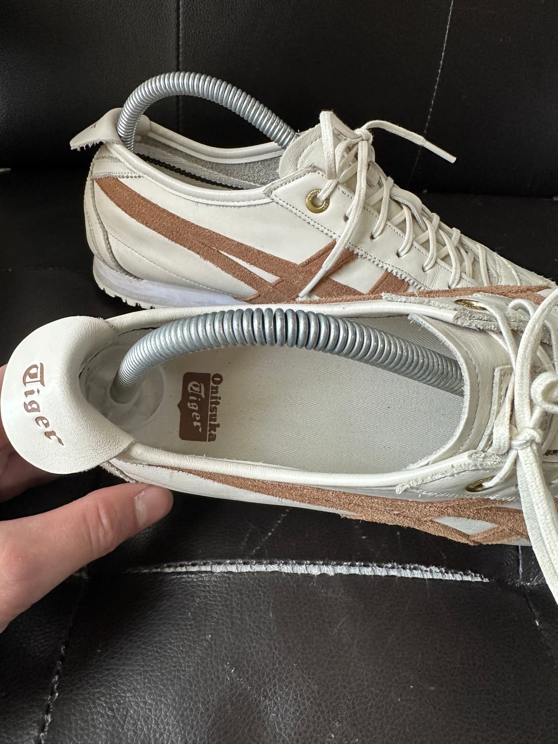[26.5-270]오니츠카타이거 멕시코66 흰갈 스니커즈 상품이미지5