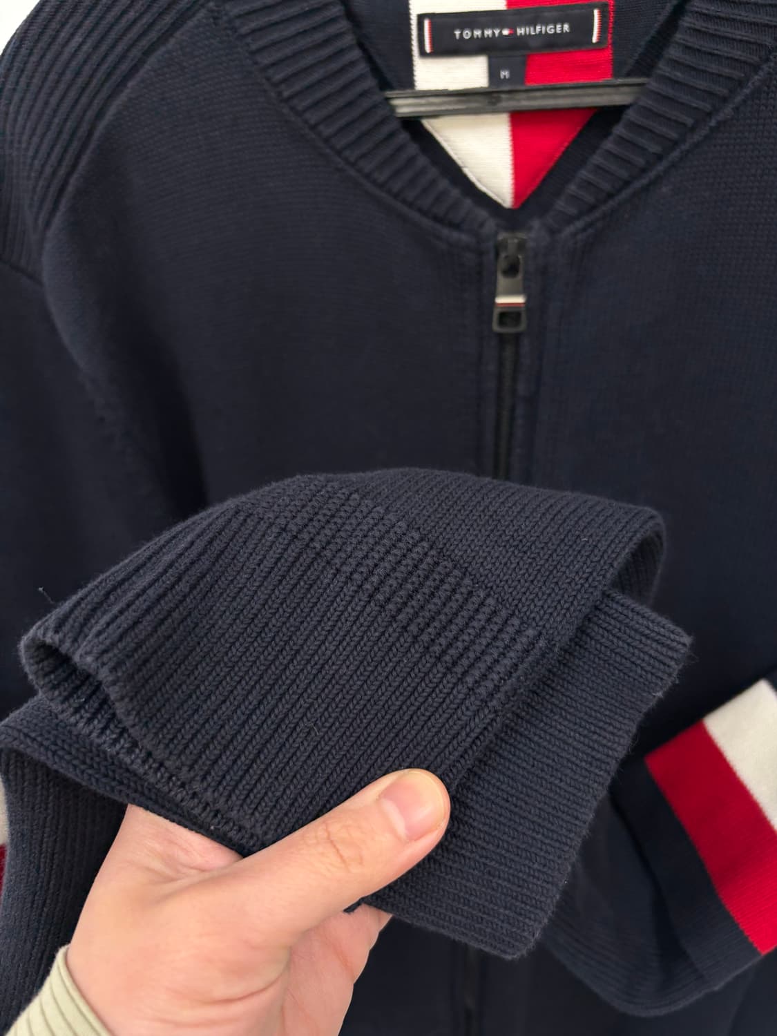 타미힐피거 울 니트 집업 상품이미지3