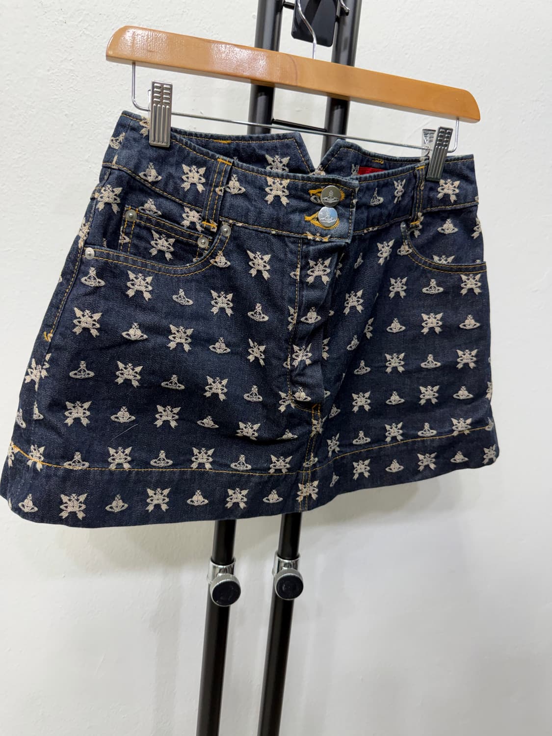 정품) 비비안웨스트우드 데님 미니스커트 2(28) 상품이미지2