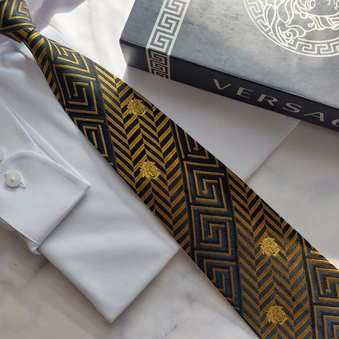 베르사체 실크 메두사&그릭 키 넥타이 9.5cm A+~A등급 K1894
 상품이미지6