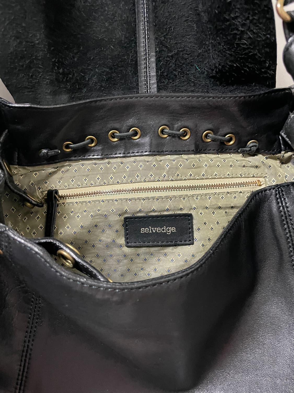 양가죽 크로스 숄더백 상품이미지6