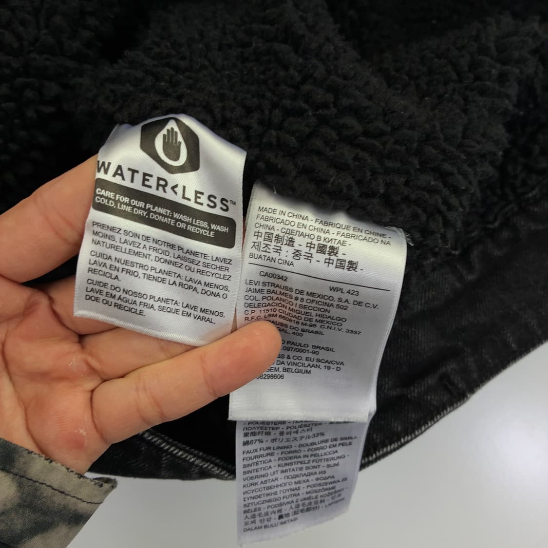 Levi's 리바이스 레드탭 흑청 워시드 데님 쉐르파 자켓 상품이미지7