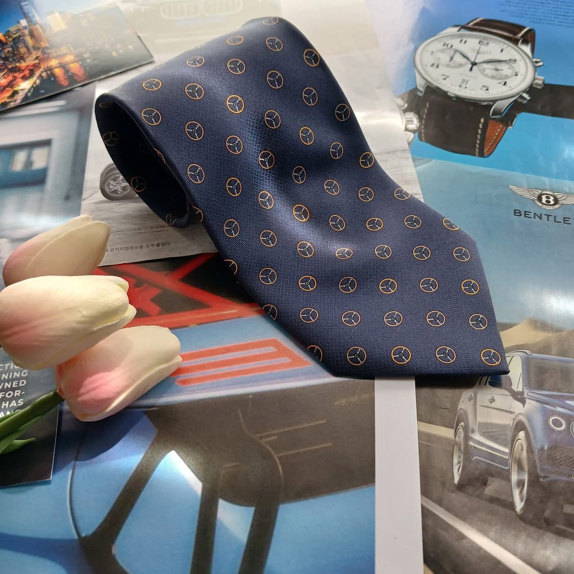 던힐 실크 네이비 오토모티브 패턴 넥타이 9.5cm B등급 A18342
 상품이미지2