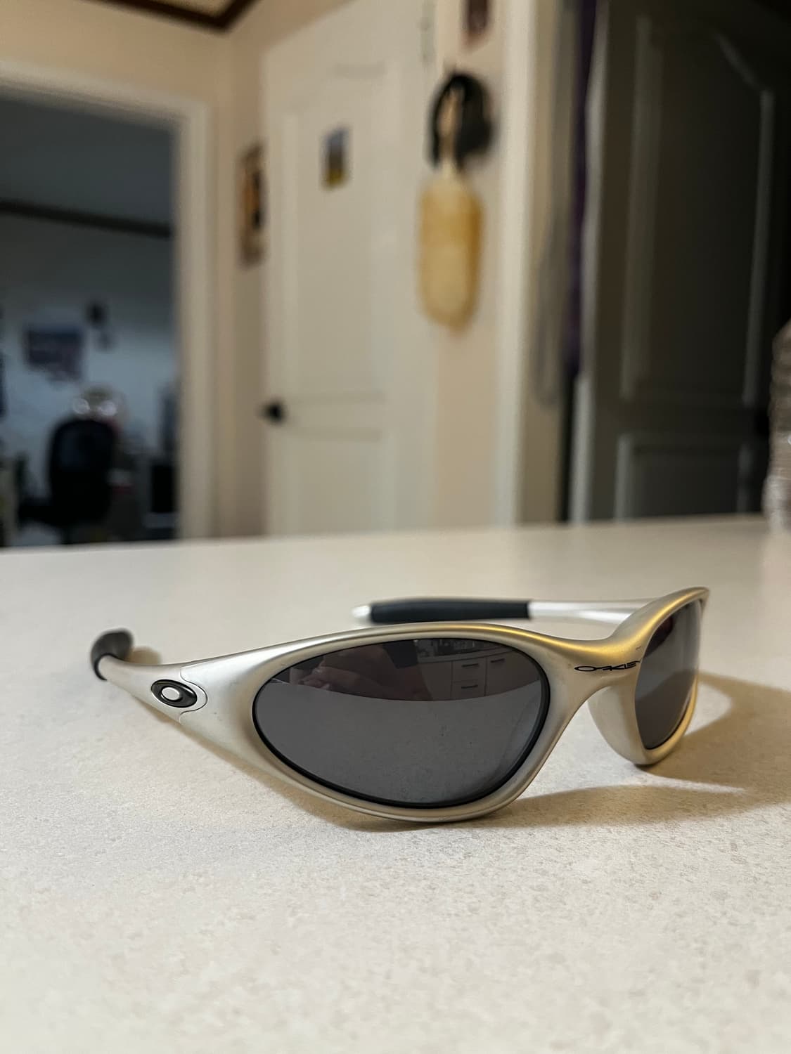 오클리 미뉴트 1.0 gen2 상품이미지1