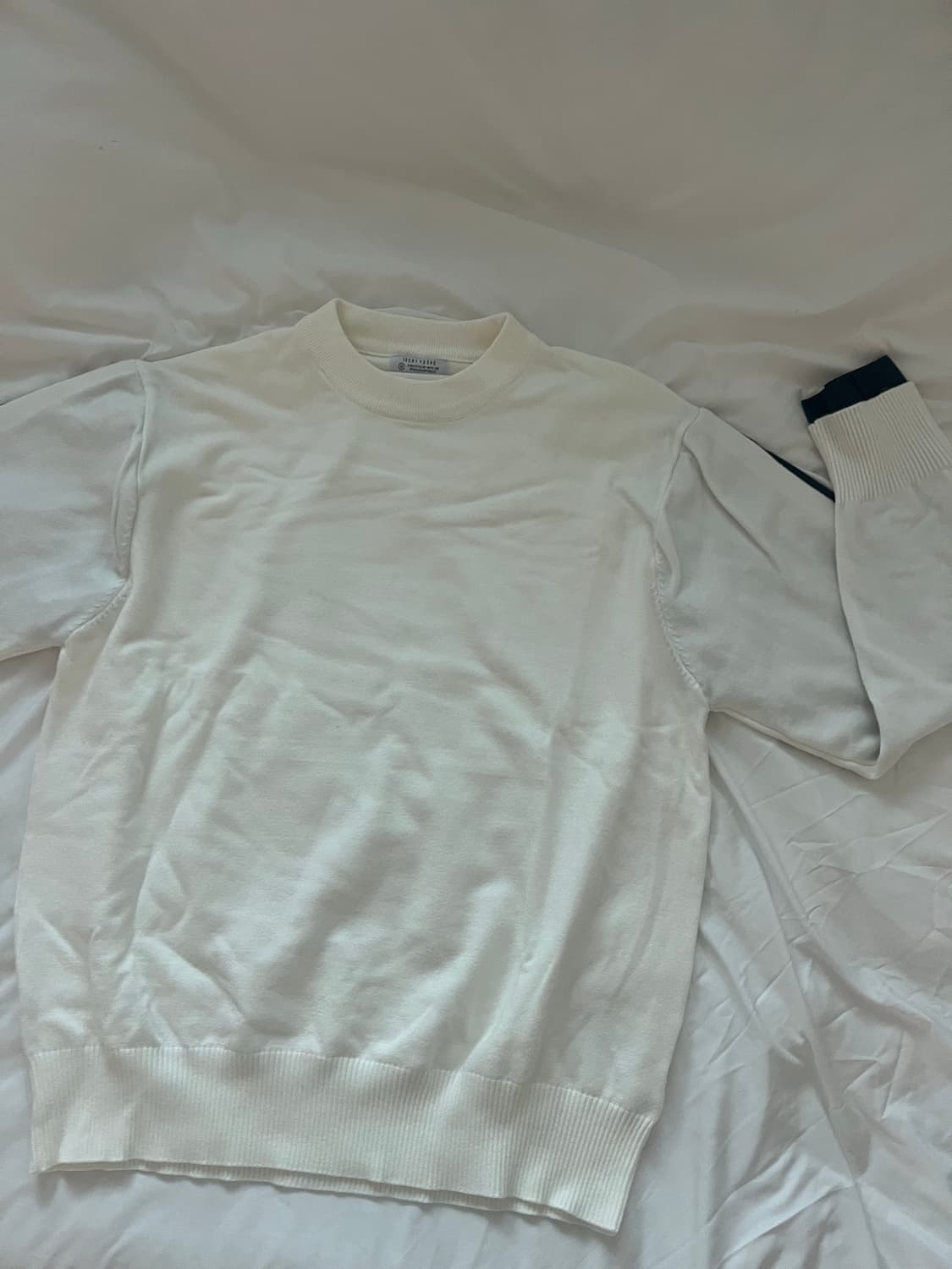 아이러니포르노 셔츠 니트 상품이미지1