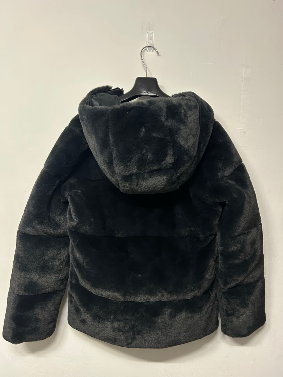 아베크롬비 앤 피치 블랙 퍼 후드집업 s 상품이미지1