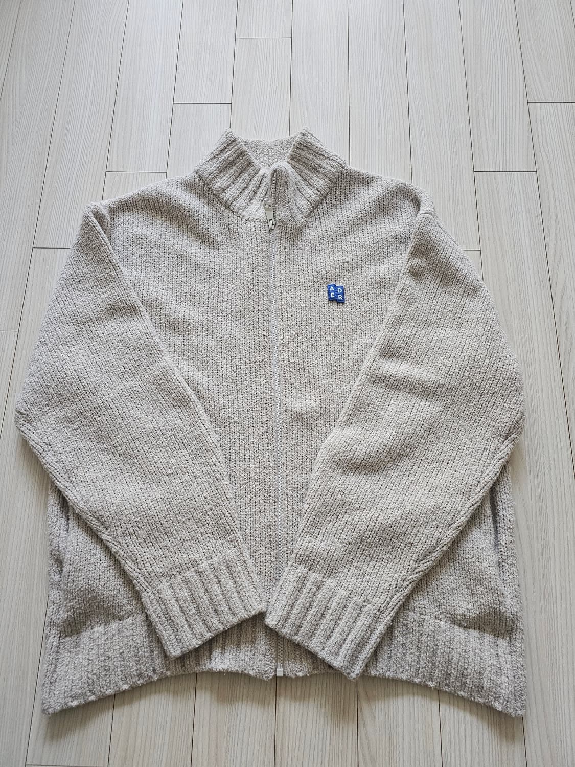 [L] 아더에러 시그니피컨트 집업 니트 상품이미지1