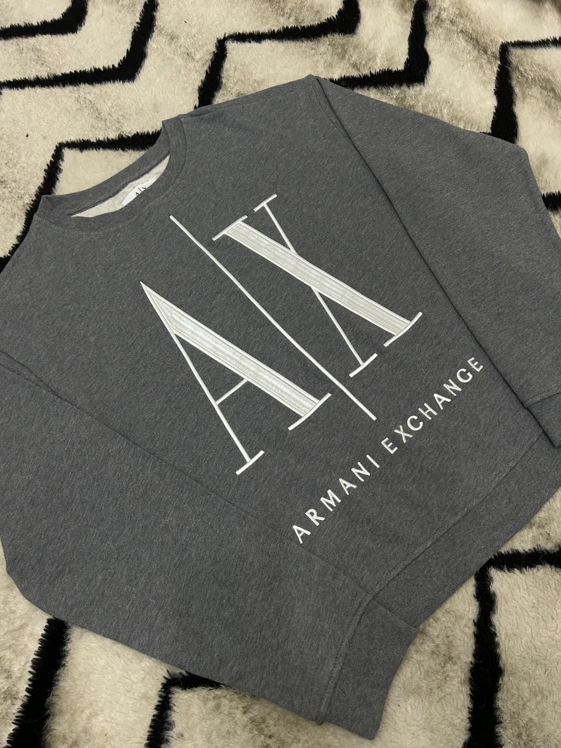 [S]아르마니 익스체인지 자수 로고 맨투맨/그레이 상품이미지1