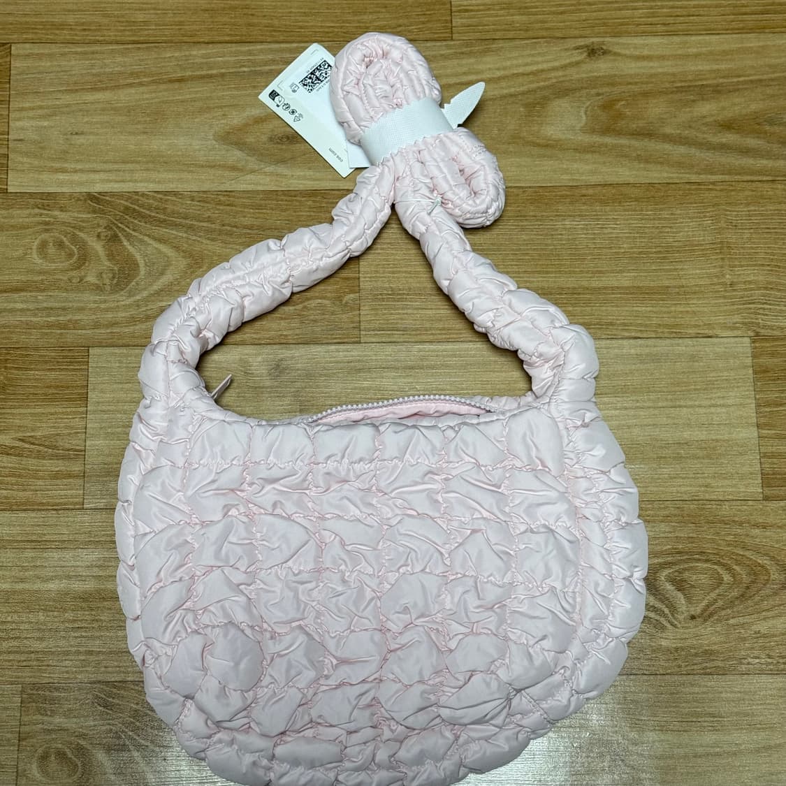 코스 퀼티드 메신저백 라이트 핑크 새상품 상품이미지1