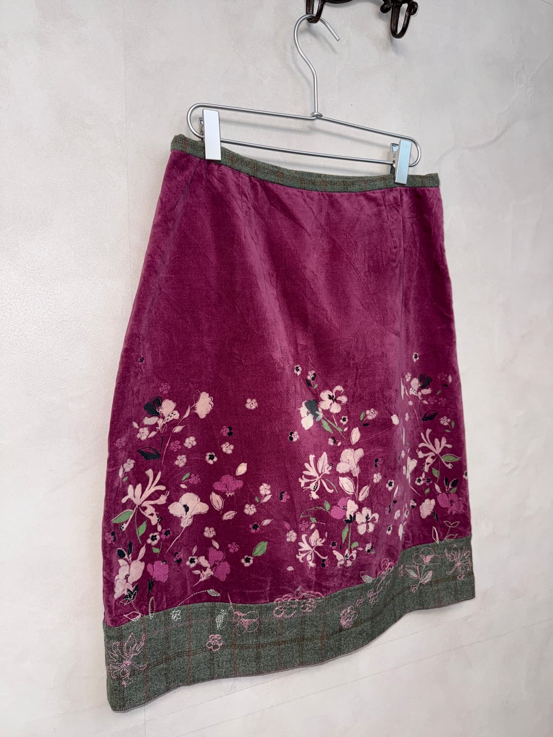 Laura Ashley violet velvet flower skirt 상품이미지2