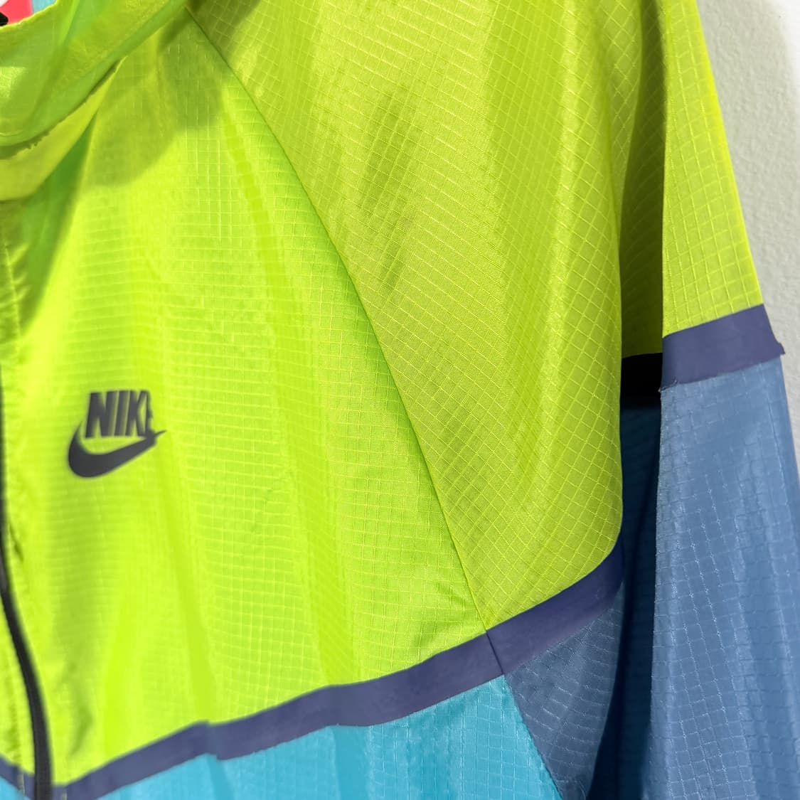 [L] 나이키 하이퍼퓨즈 윈드러너 바람막이 상품이미지3