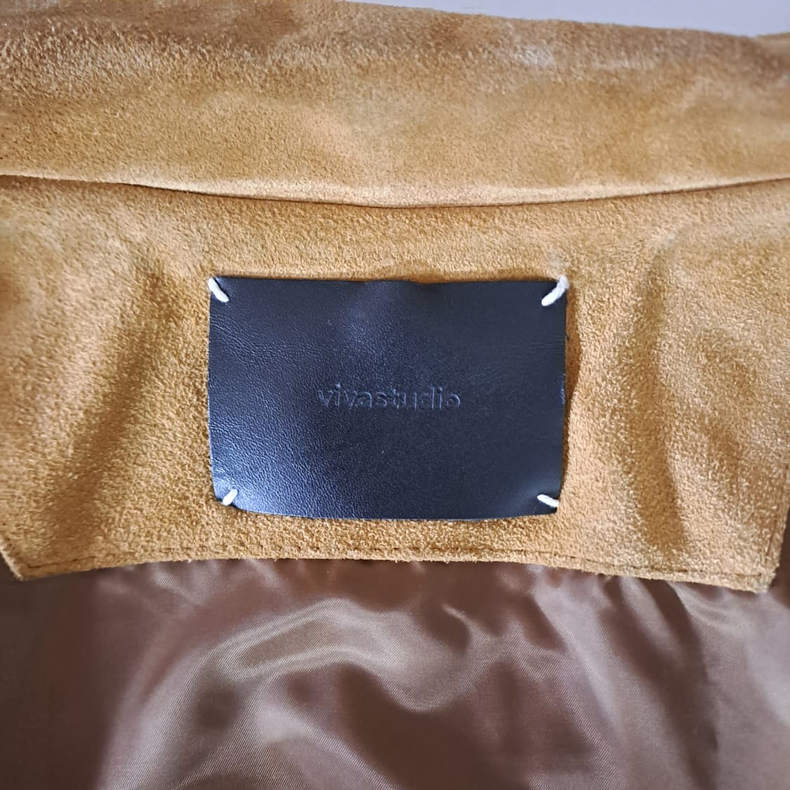 (택포) 비바스튜디오 리얼레더 스웨이드 트러커 L B560 상품이미지6