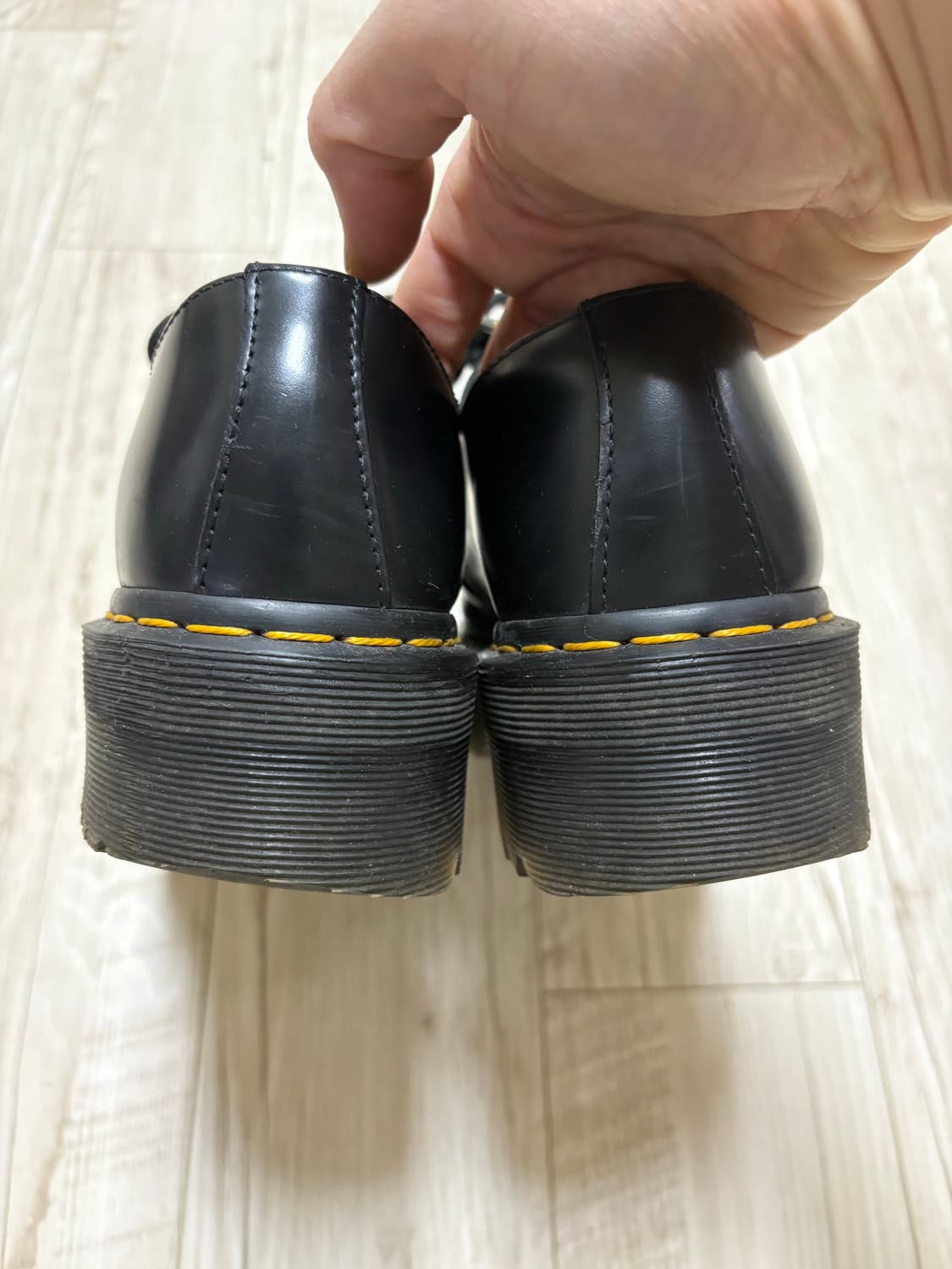 닥터마틴 1461 3홀 쿼드 250 상품이미지5