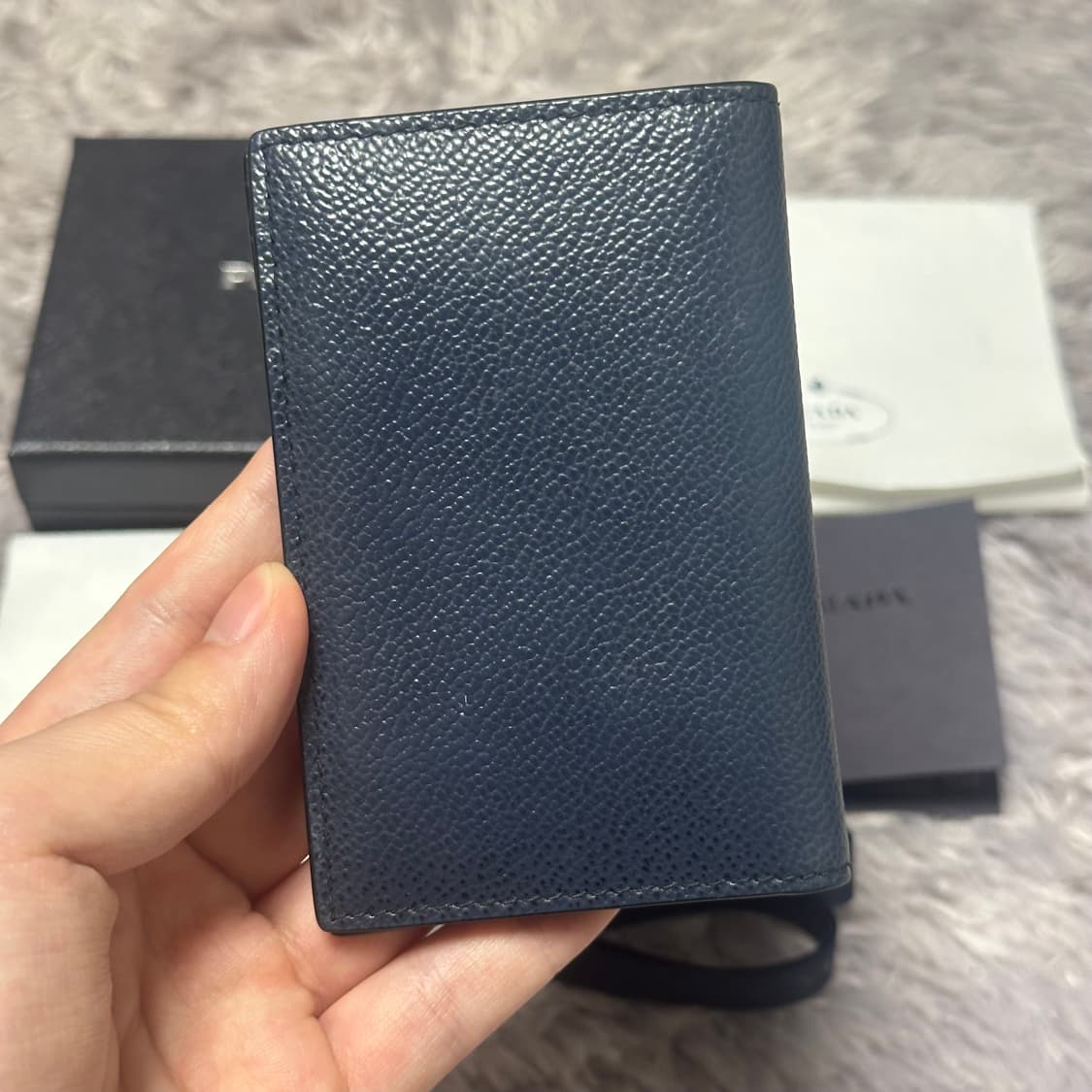 [풀구성] 프라다 사피아노 삼각로고 오거나이저 카드지갑 네이비 상품이미지2