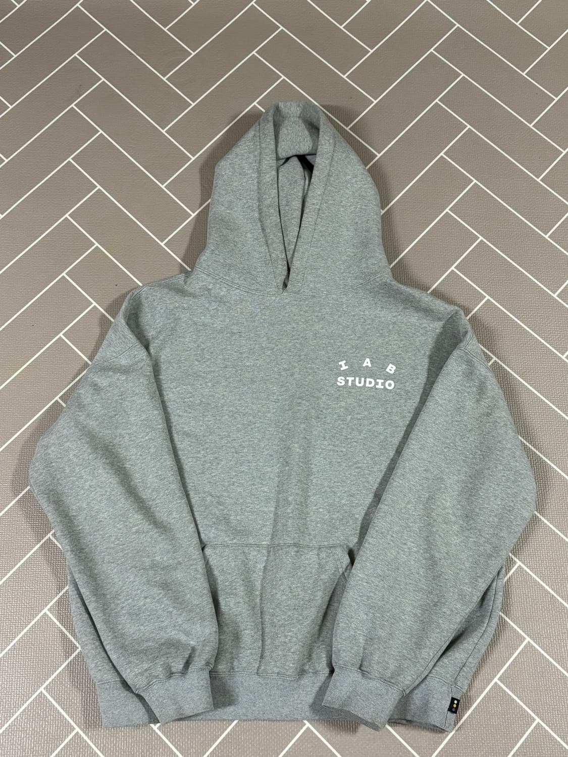 아이앱스튜디오 21ss 그레이 xl 상품이미지1