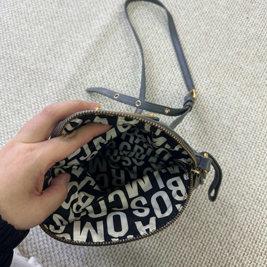 실측확인 마크제이콥스 클랙식 크로스백 0409D 상품이미지3