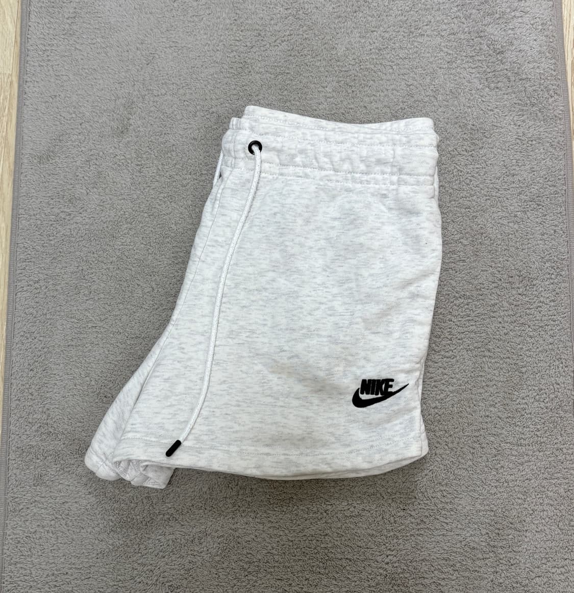 [S급] 존예❗️🌸 나이키 여성 반바지 S 상품이미지2