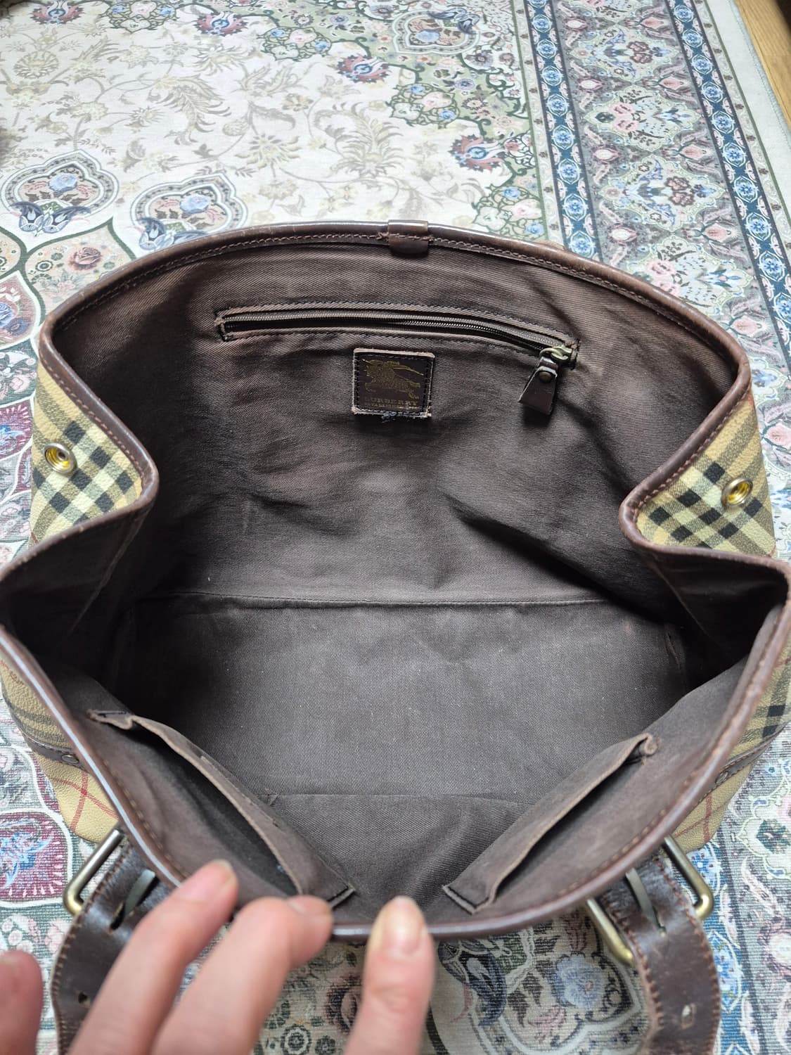 버버리노바체크숄더백(정품) 상품이미지8