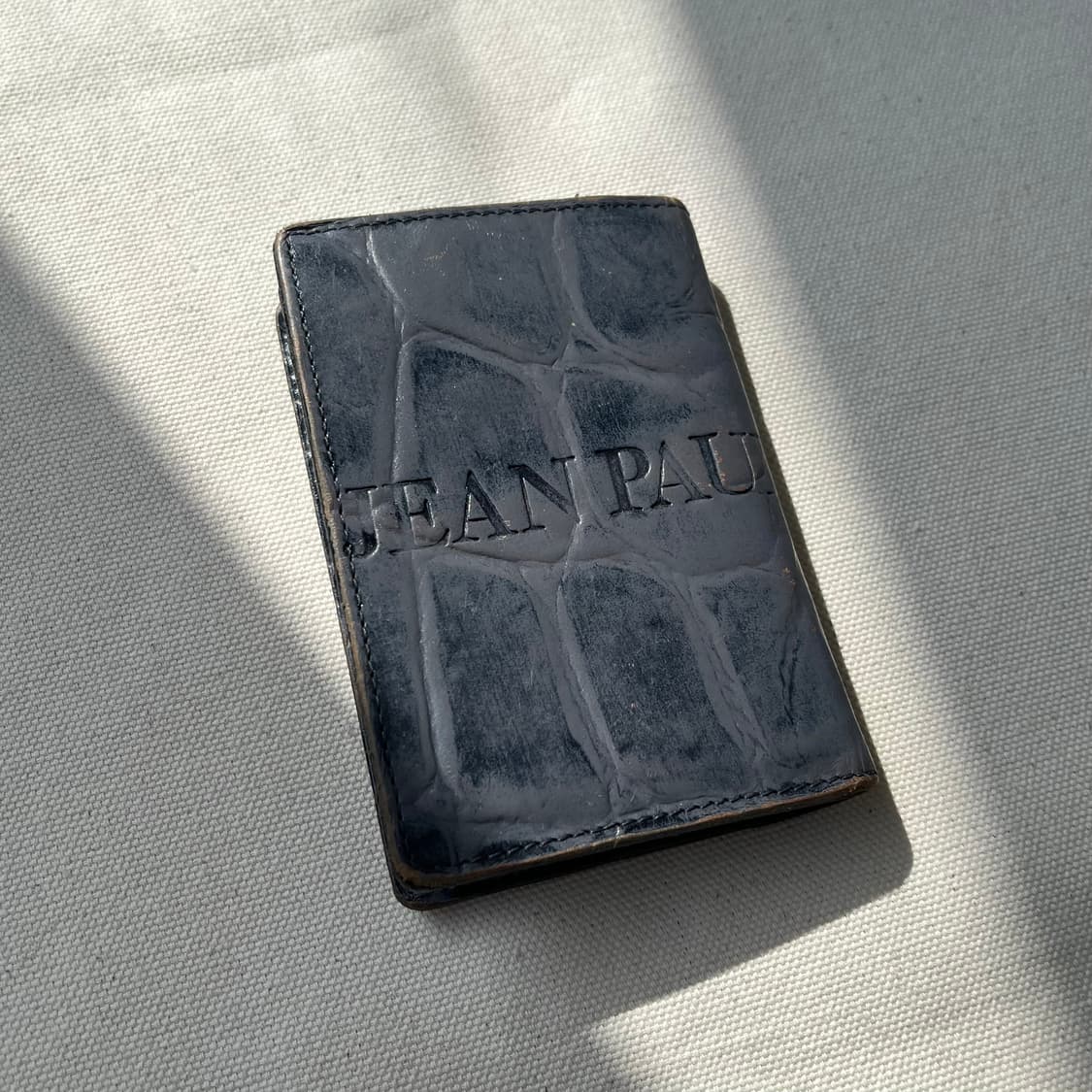 장폴고티에 크로커다일 엠보 레더 카드월렛 상품이미지5