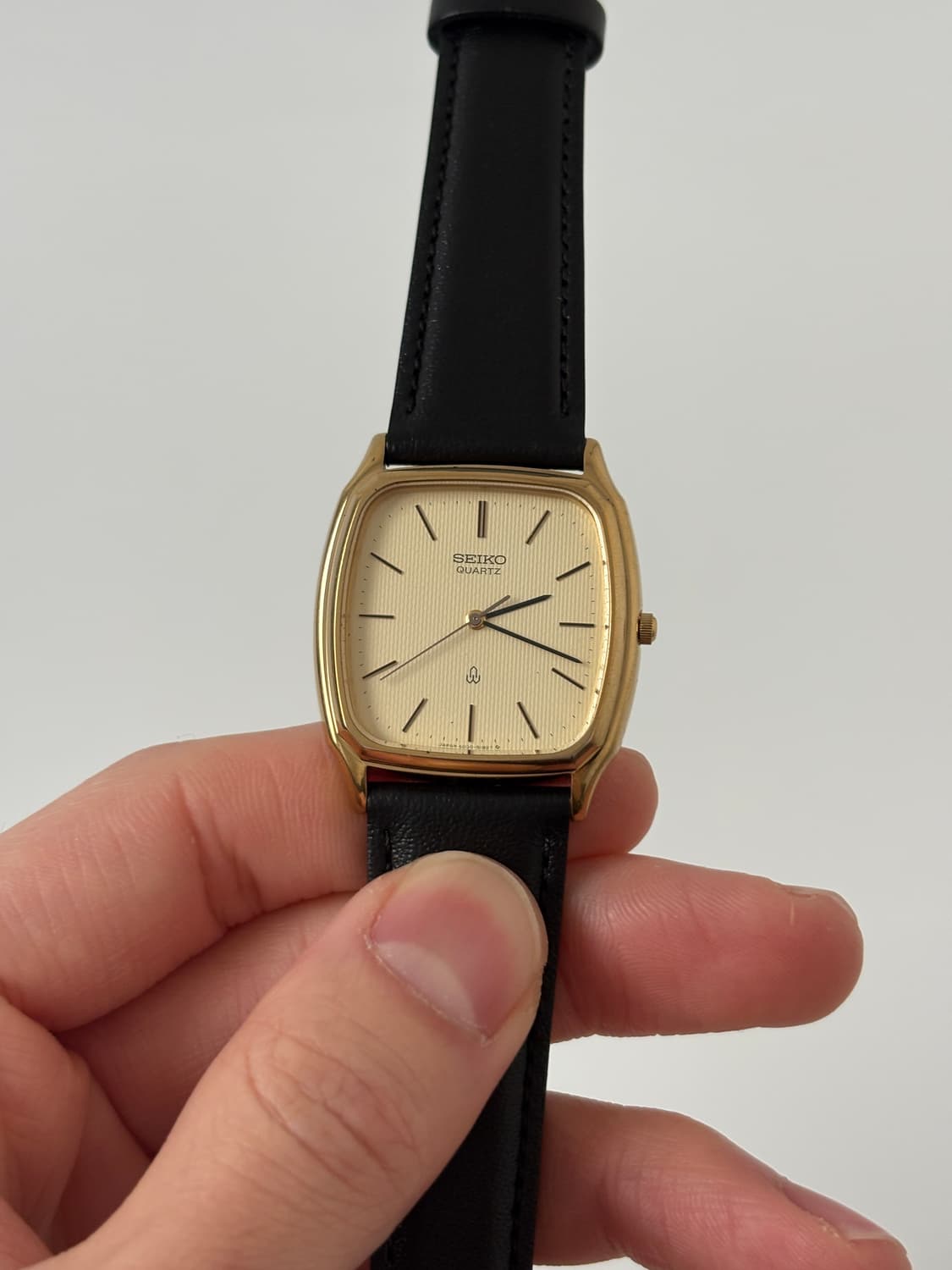 1980s Chariot Texture Gold Tank Quartz 상품이미지1