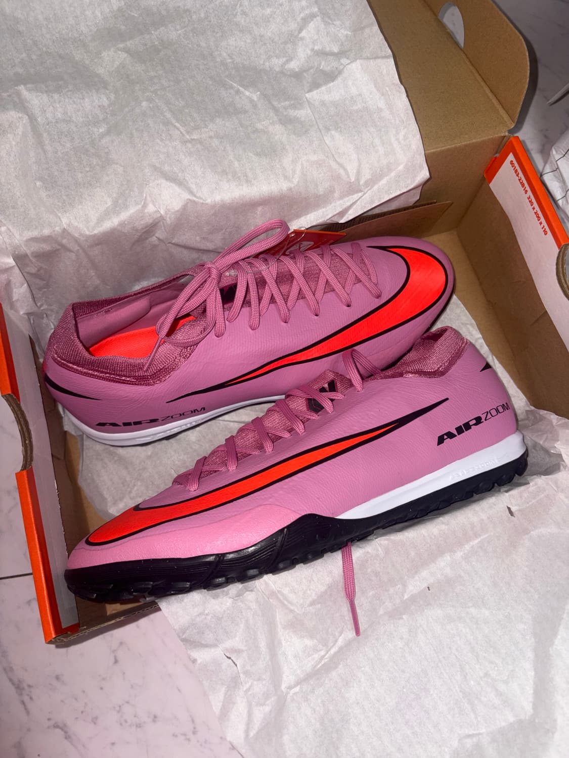 새상품 나이키 줌 베이퍼 16 프로 TF 풋살화 핑크 상품이미지2