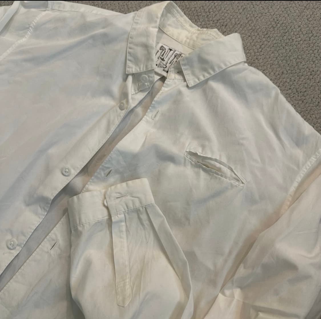 디가웰 긴팔 화이트 셔츠 상품이미지3