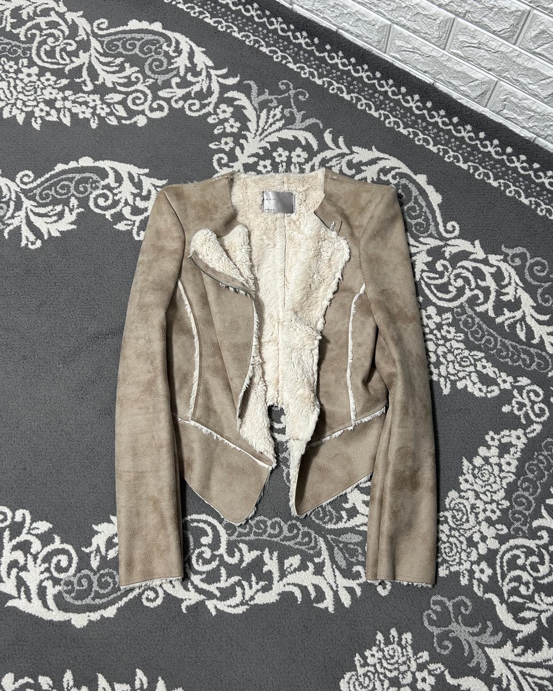 드레이프 크롭 퍼 자켓 상품이미지1