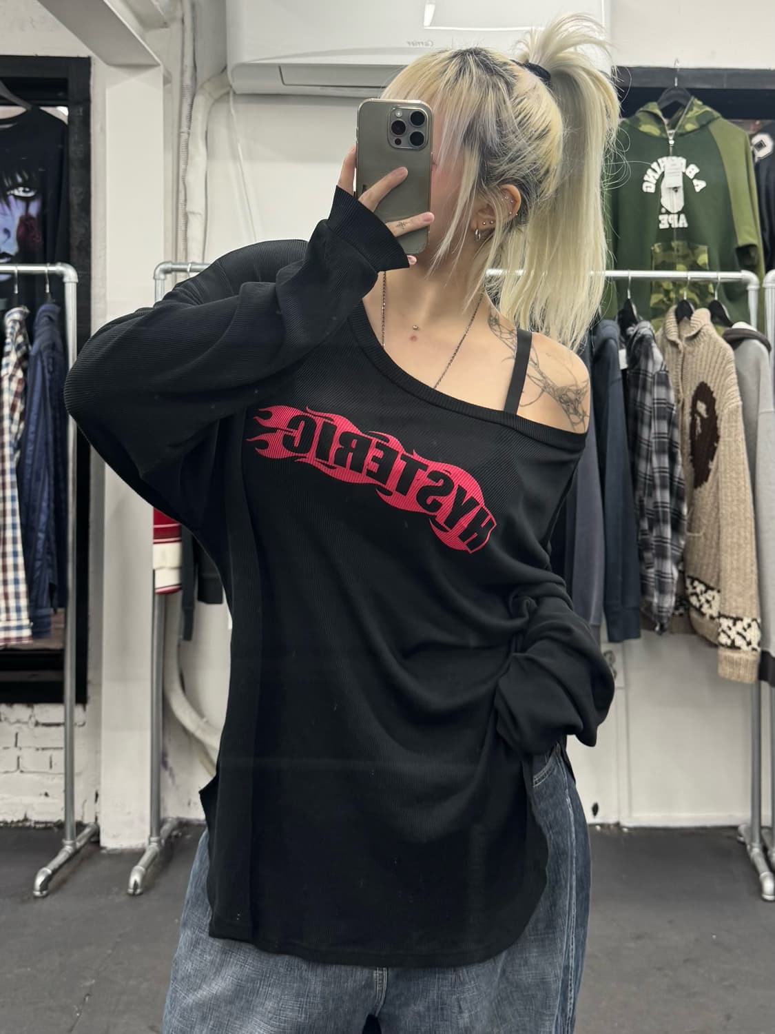 히스테릭 글래머 절개 롱슬리브 상품이미지1