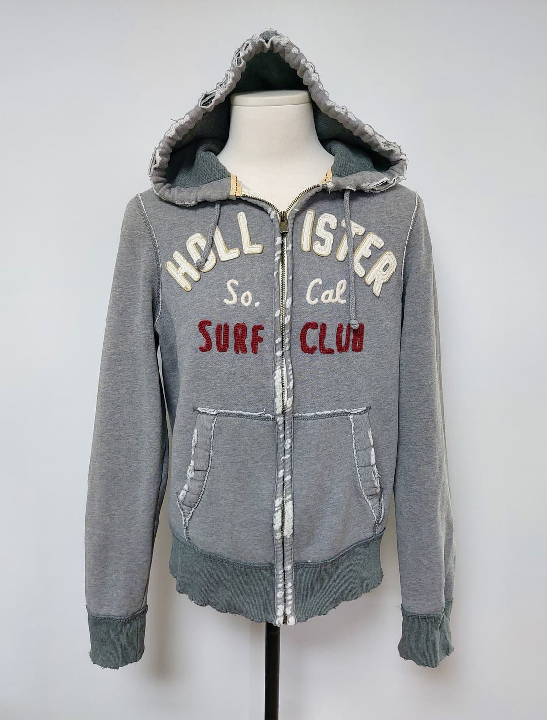 홀리스터 y2k 그레이 후드집업(L)

 상품이미지1