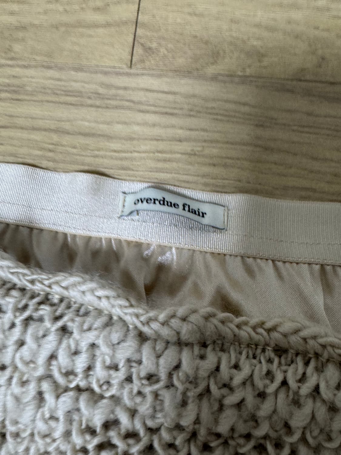 오버듀플레어 크리스탈 스트링 세트 니트 스커트 베이지 OS 상품이미지6