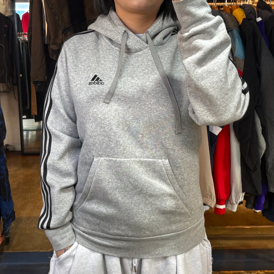 아디다스 사이드라인 그레이 후드 상품이미지1