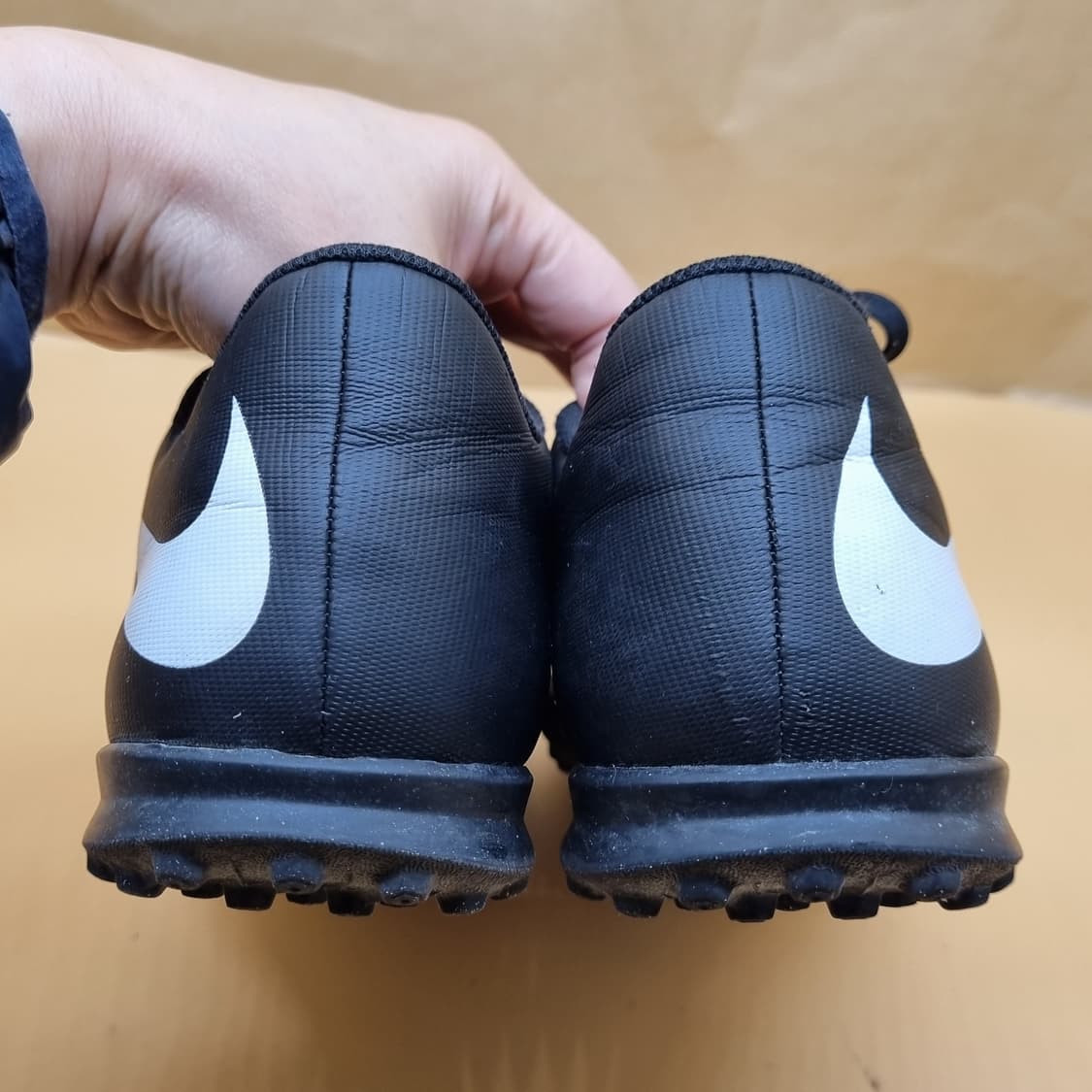 나이키 브라바타2 풋살화 270. 상품이미지4