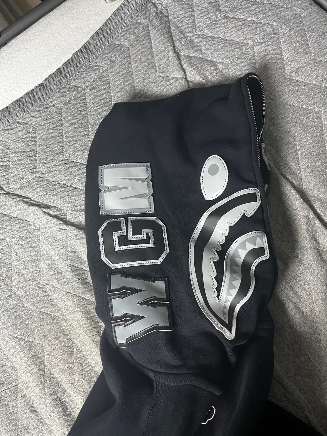 베이프 헤드 원 포인트 후드집업 샤크후드 판매합니다 상품이미지3