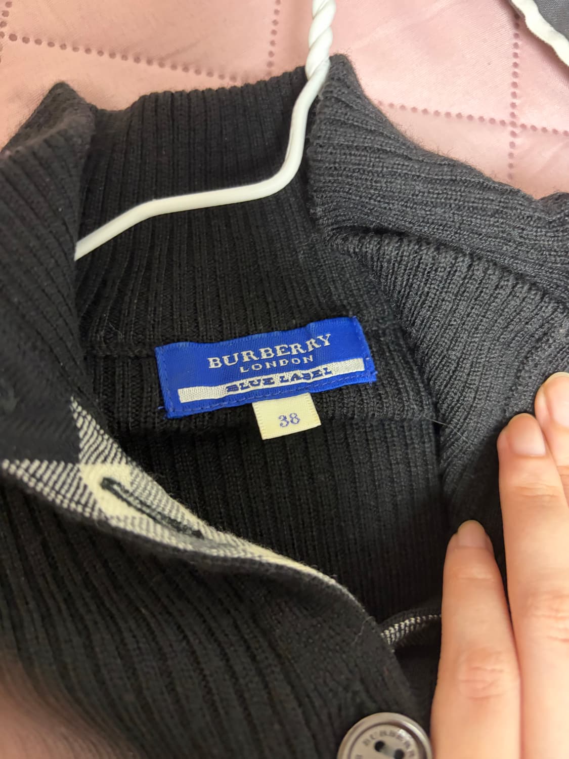 3월까지만) 버버리 블루라벨 38 블랙 골지니트 카라 롱슬리브 탑 빈티지 상품이미지3