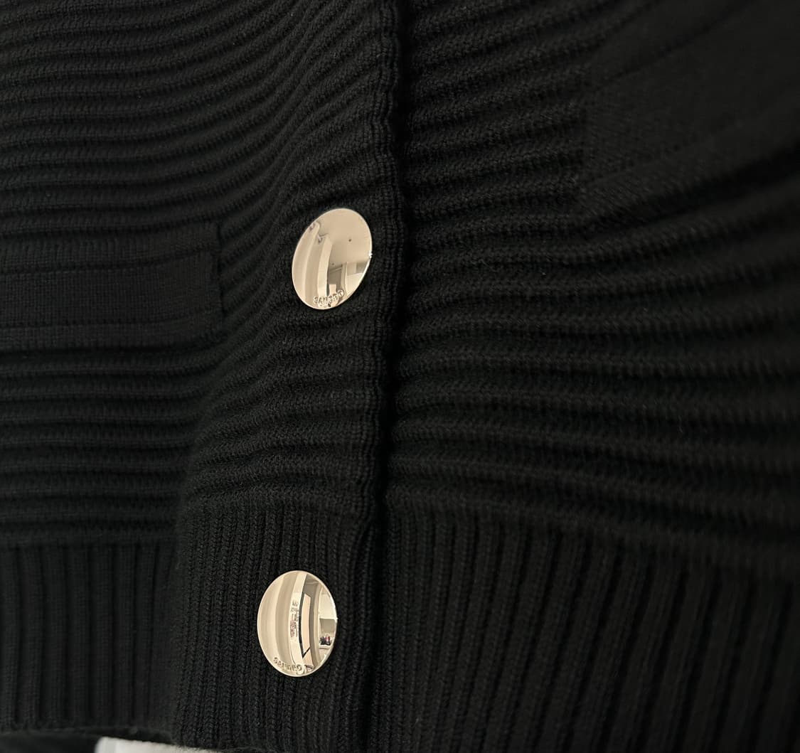 [산드로] 블랙 가디건/ 25년도구매 상품이미지6