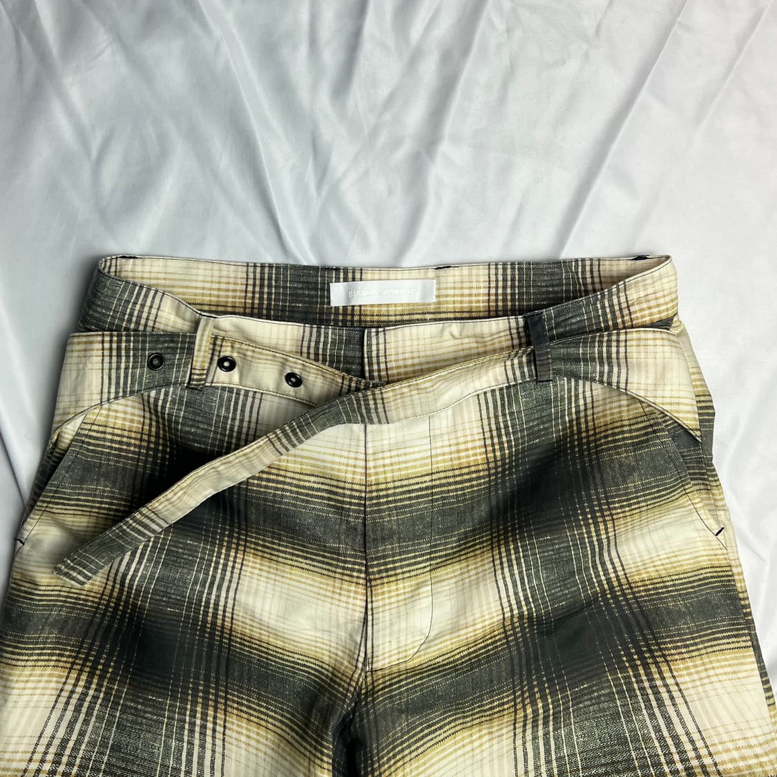 비앙카 손더스 3D 벨티드 체크 트라우저 상품이미지8