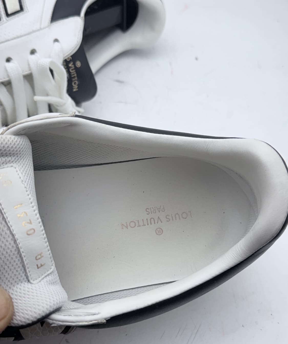 정품)루이비통스니커즈275 상품이미지7