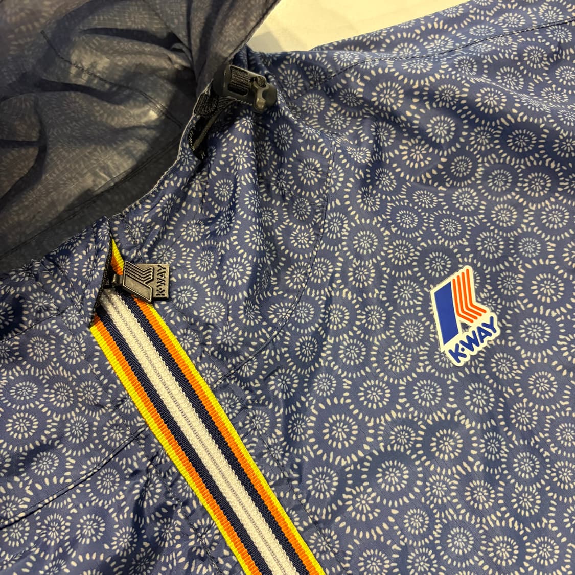 [L] KWAY 까웨 케이웨이 패턴 네이비 바람막이 후드 D505 상품이미지4