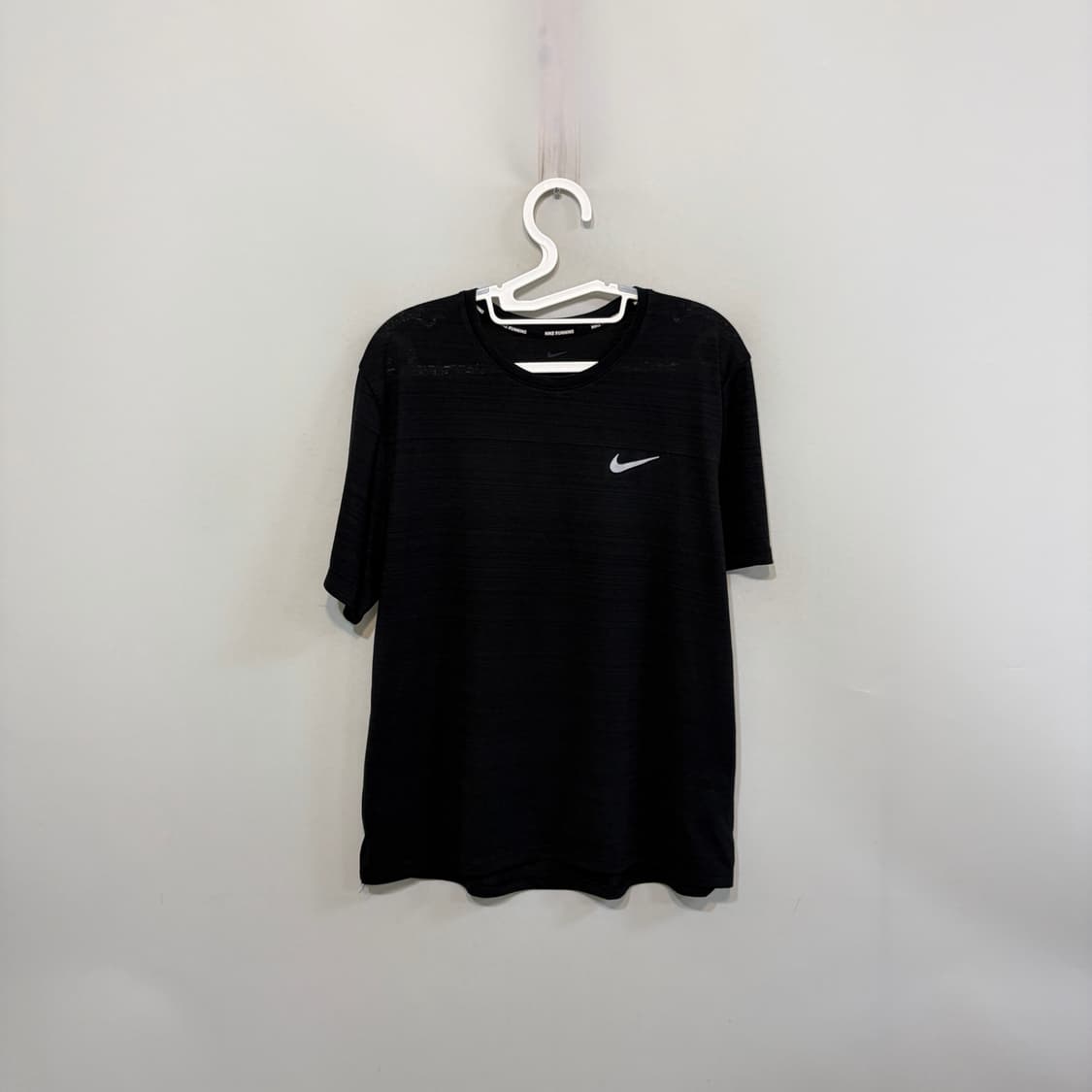 나이키 남성 러닝 반팔 티셔츠 100  상품이미지1