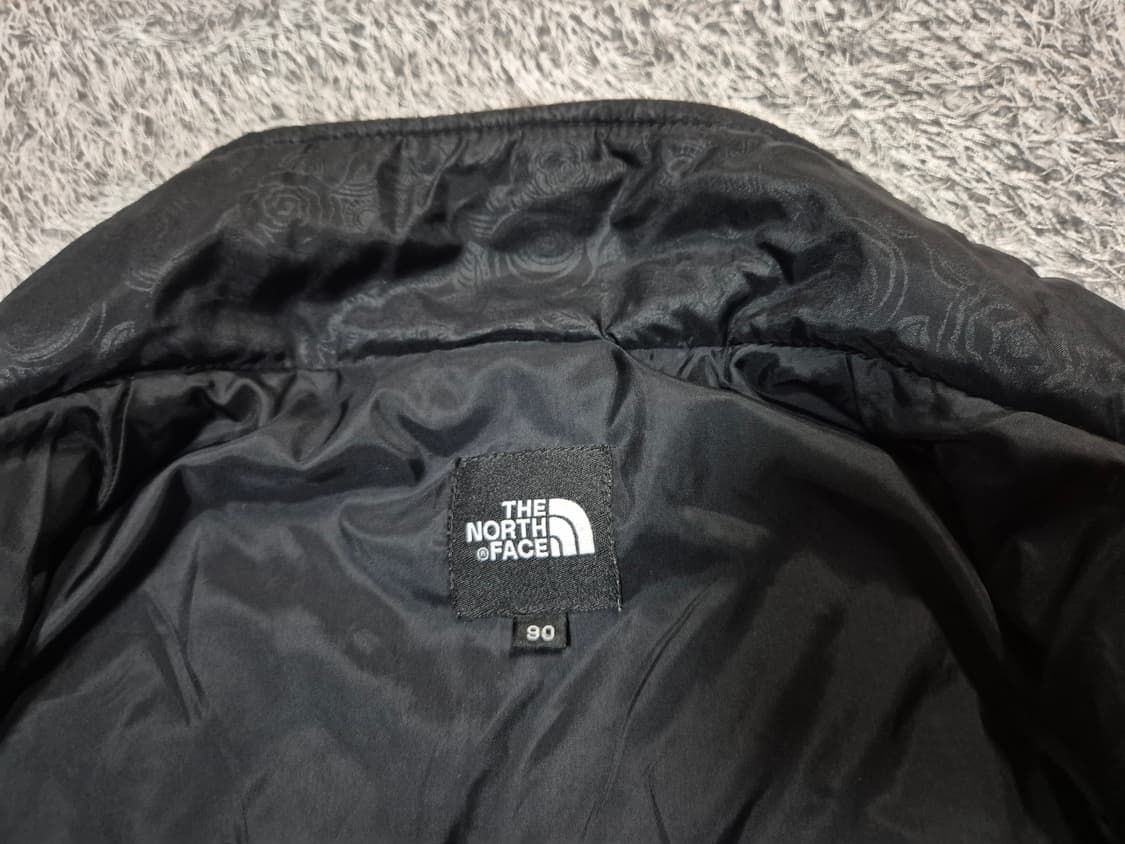 노스페이스 여성 경량 패딩 90 상품이미지6