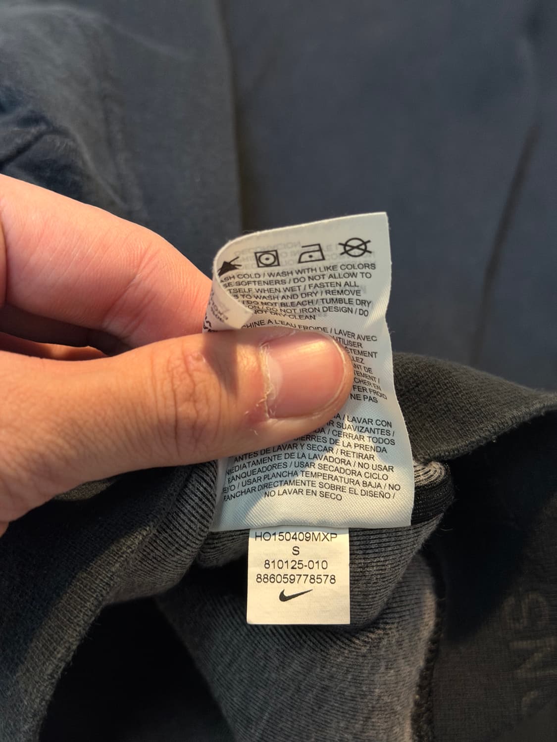 나이키 ACG 해외한정 테크플리스 맨투맨 블랙 상품이미지5