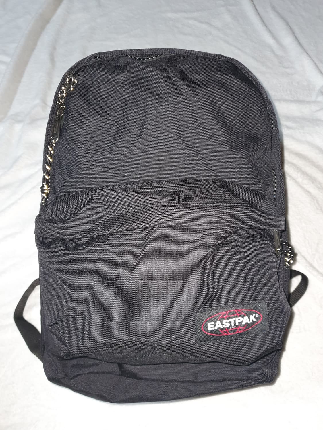 이스트팩 백팩.노트북수납가능 EASTPAK.BK 상품이미지1