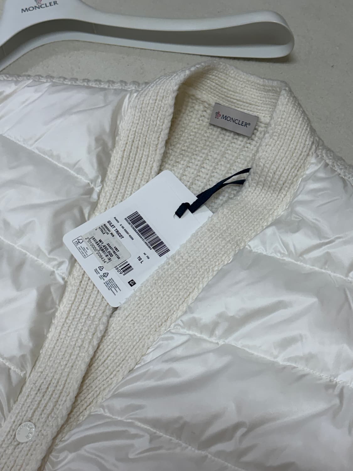 (새거급) 몽클레어 니트 패딩 조끼 L 몽클레어 여성 조끼 패딩 L 상품이미지3