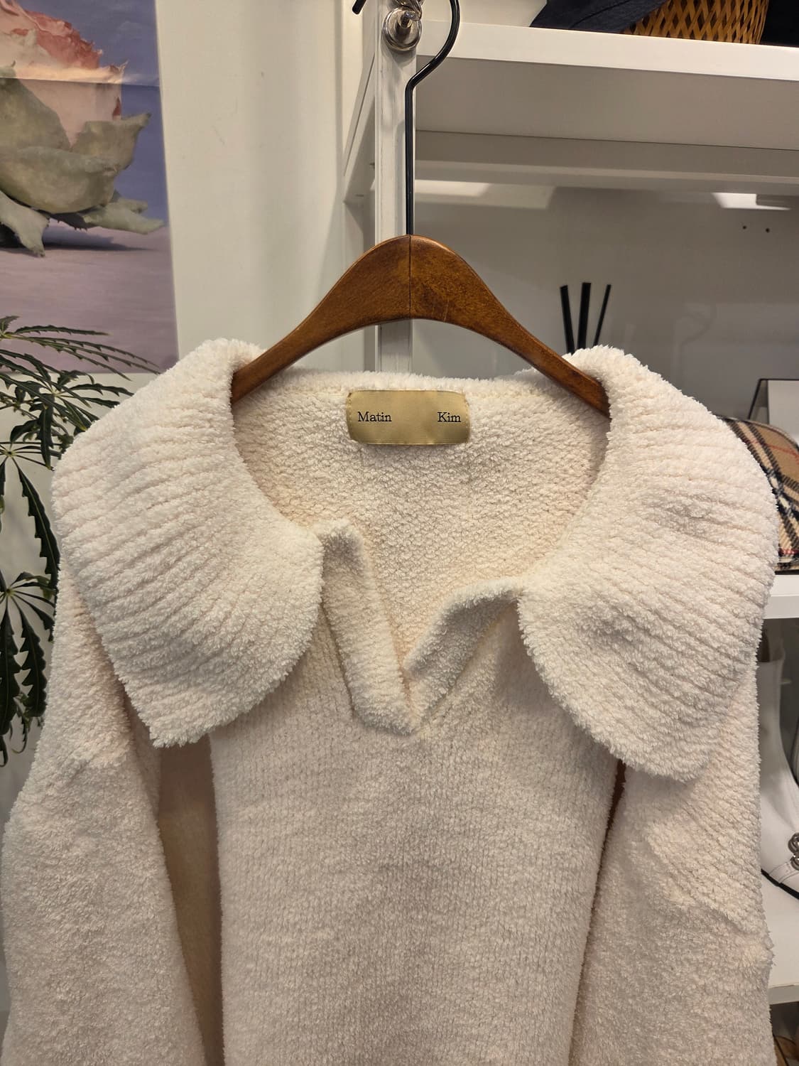 Matin Kim  마뗑킴 오버핏 카라 니트 티 스웨터 상품이미지2