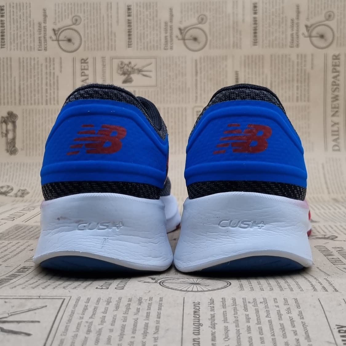 뉴발란스 스트릿런 런닝화250 상품이미지4