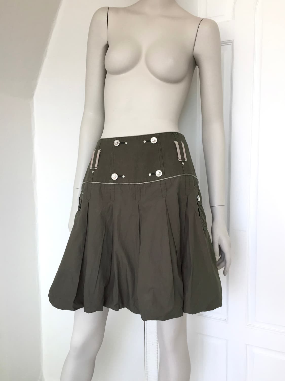 TO BE Chic  Double Button Balloon Skirt 상품이미지1