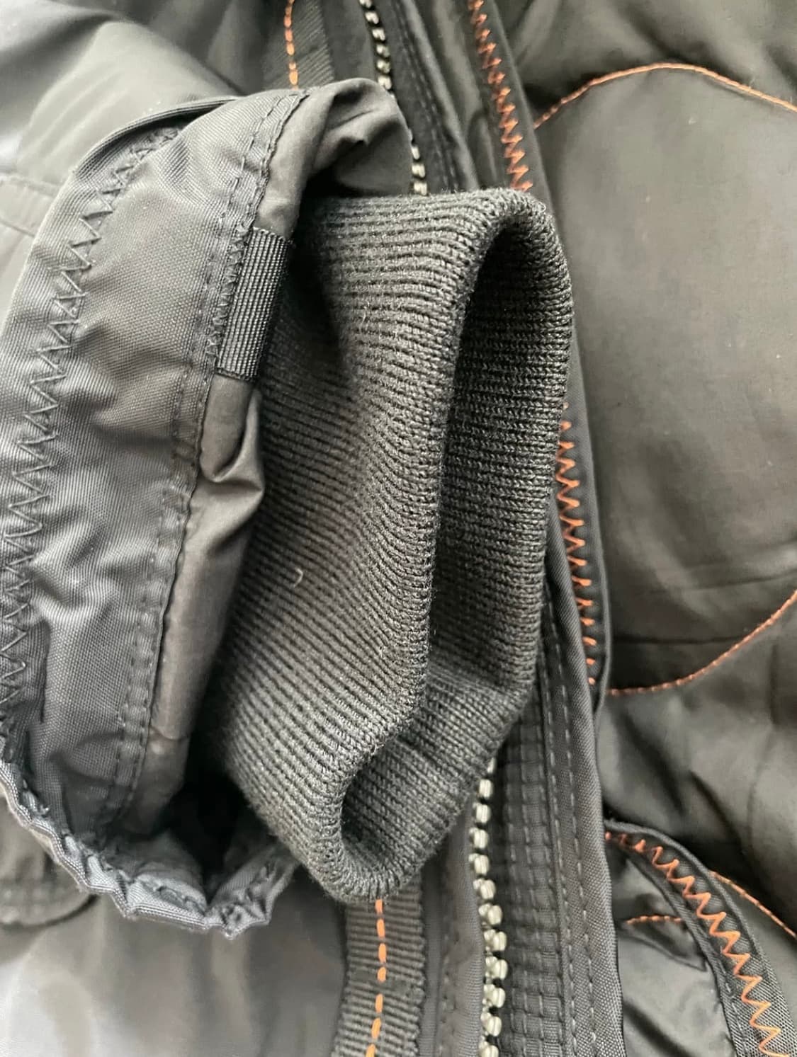 파라점퍼스 코디악 블랙 M 상품이미지9