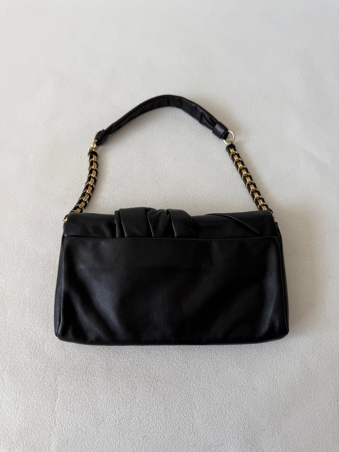 니나리치(NINA RICCI) 레더 체인 숄더백 상품이미지4