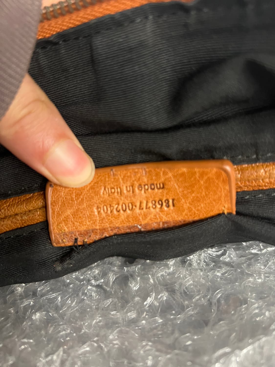 90-00s YSL 입생로랑 Italy 레더 백 상품이미지8