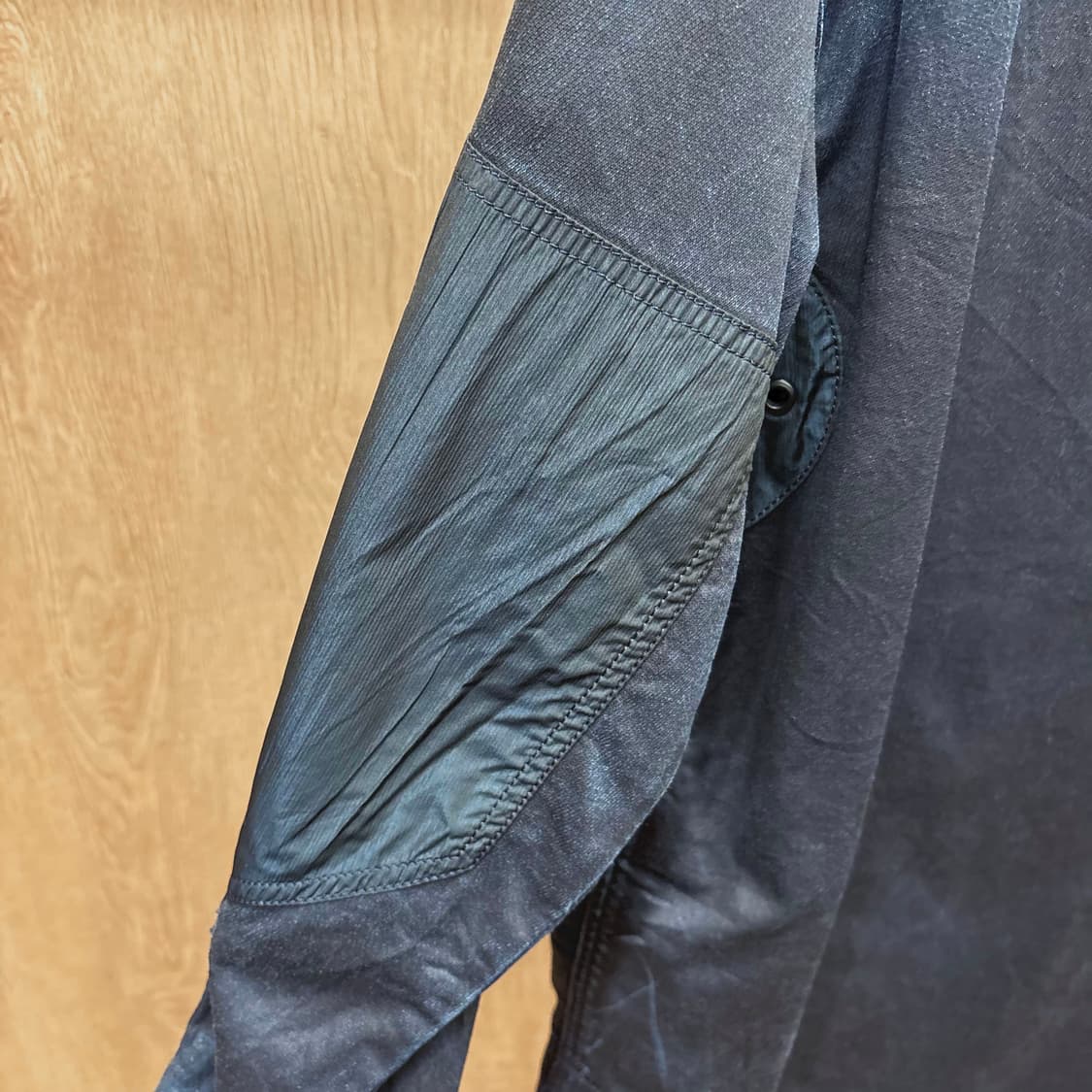 디젤 롱 후드 자켓 하이브리드 배색 워싱 지퍼 디테일 루즈핏 다크 네이비 상품이미지6